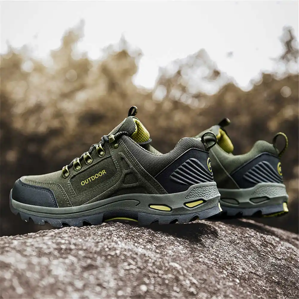 Office Tech Gift Ideas - Scarpe da trekking da tennis da