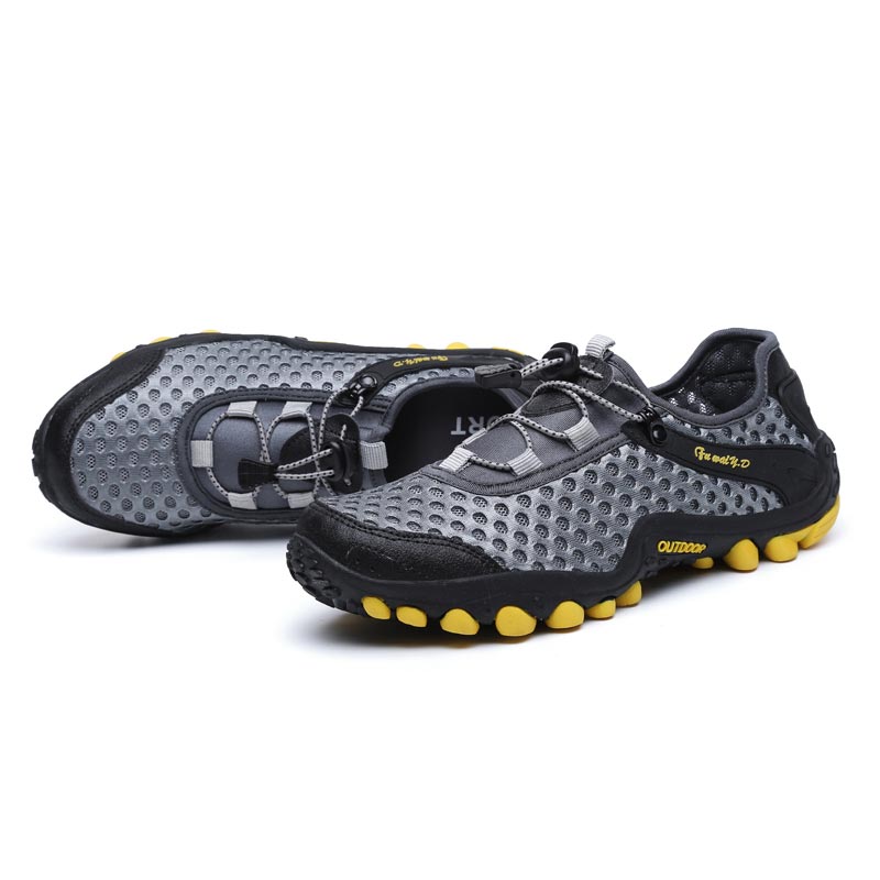Trekking mountain scarpe sport - High Tech Office Room recensione e prezzo