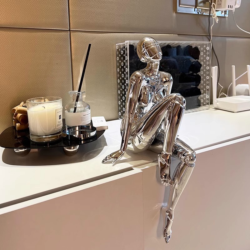 Ornamenti Muse, decorazioni da - High Tech Office Room recensione e prezzo