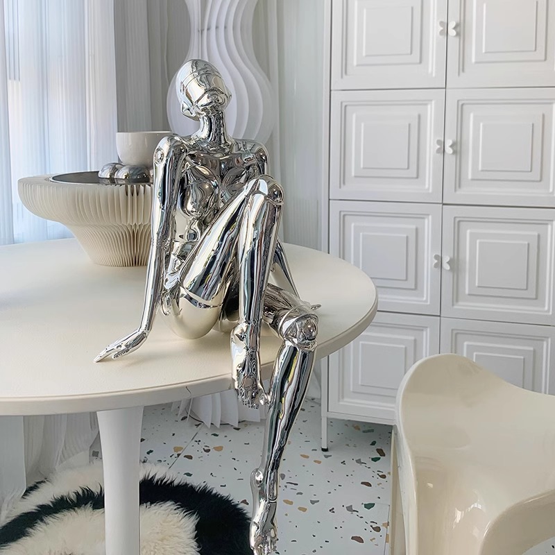 Ornamenti Muse, decorazioni da - High Tech Office Room recensione e prezzo