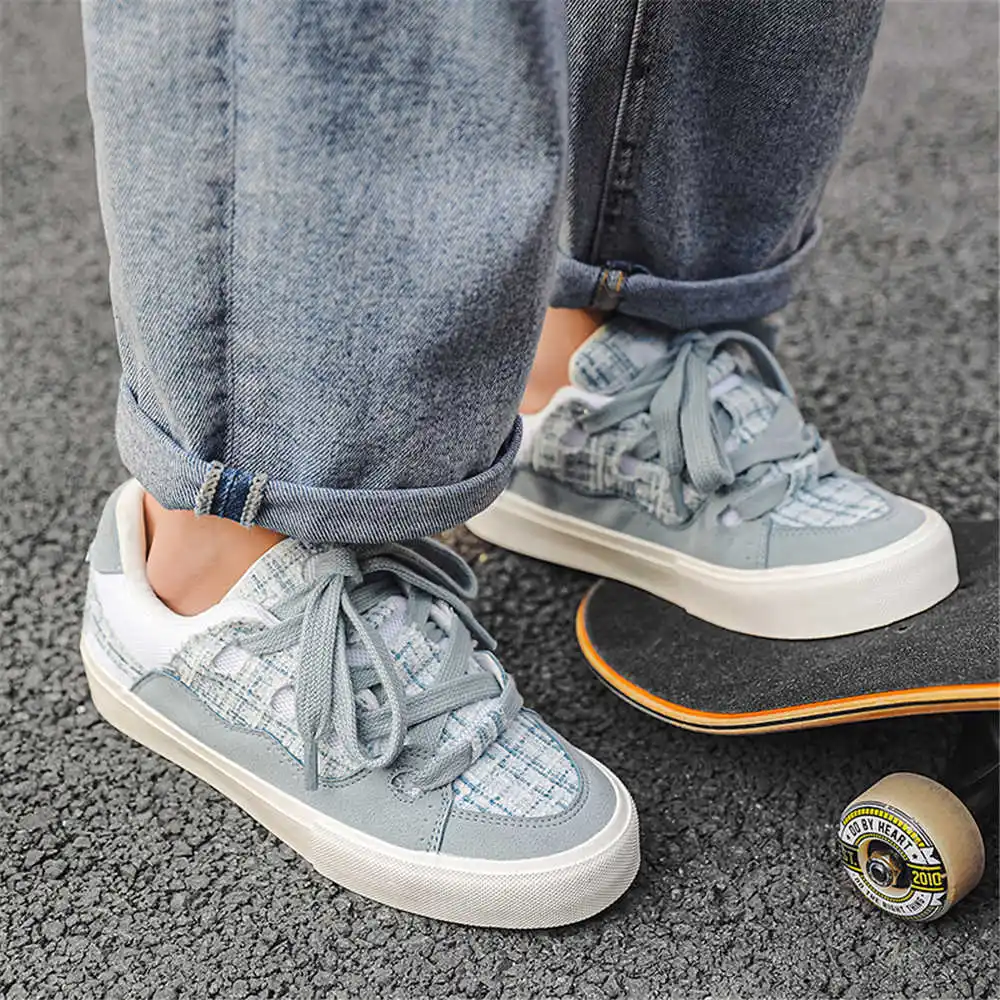 Con allacciatura Scarpe da scu - Office Tech Gift Ideas recensione e prezzo
